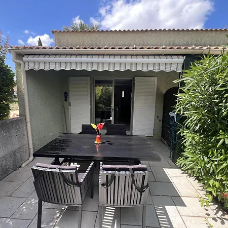 Pavillon 6 Pers, Piscine, Wifi, Parking, A 700m, Terrasse Avec Bbq - Fr-1-781-18 *